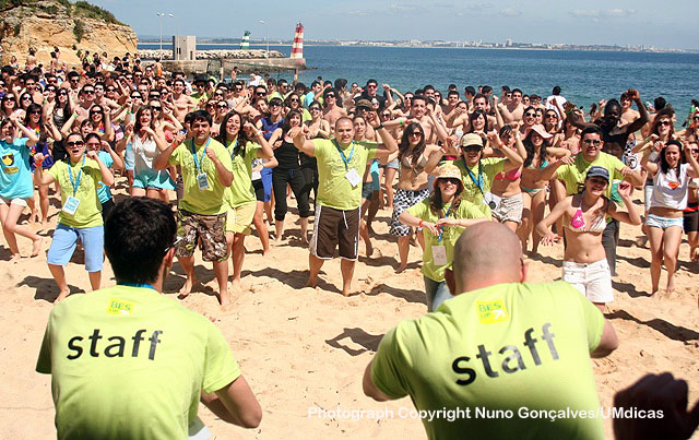 Thumbnail da galeria Gata na Praia